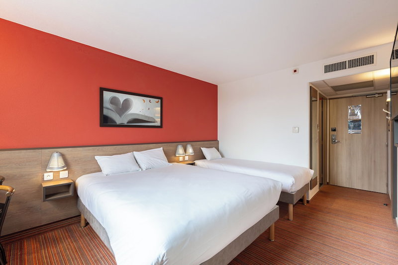 ACE Hôtel Châteauroux Déols, Deols, France
