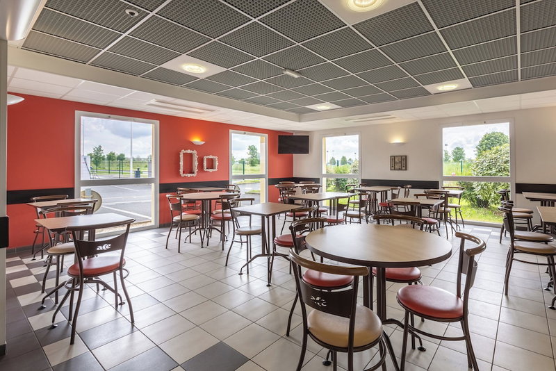 ACE Hôtel Châteauroux Déols, Deols, France