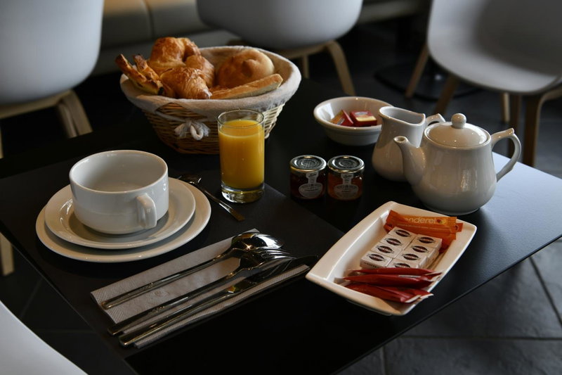 In Situ Hotel, Valenciennes, France