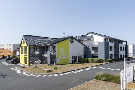 B&B HOTEL Châteauroux Aéroport, Deols, France