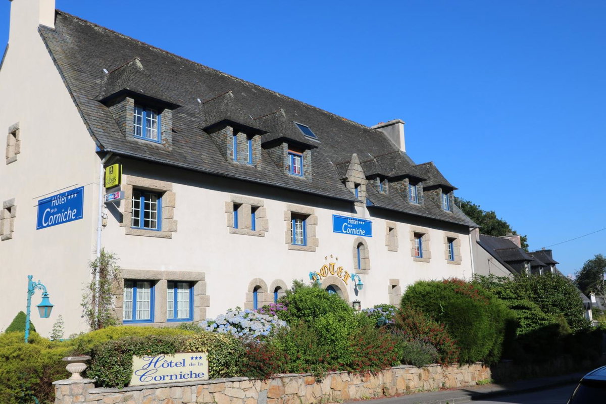 Logis Hotel De La Corniche, France