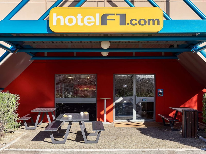 hotelF1 Lyon Solaize Hotel, Solaize, France
