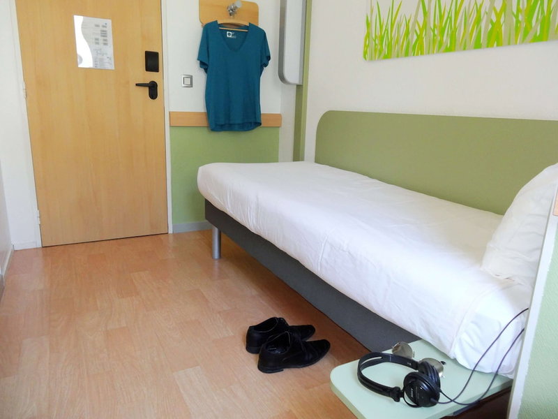 ibis budget Marne la Vallée, Saint-Thibault-des-Vignes, France