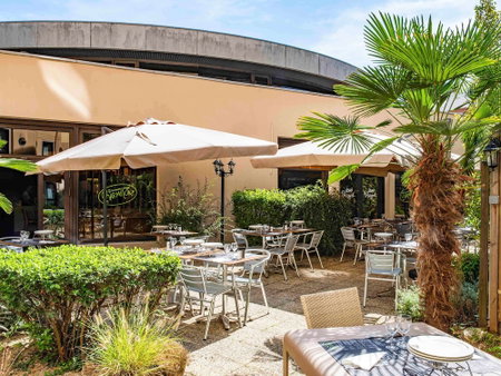 ibis Tours Centre Gare, Tours, France
