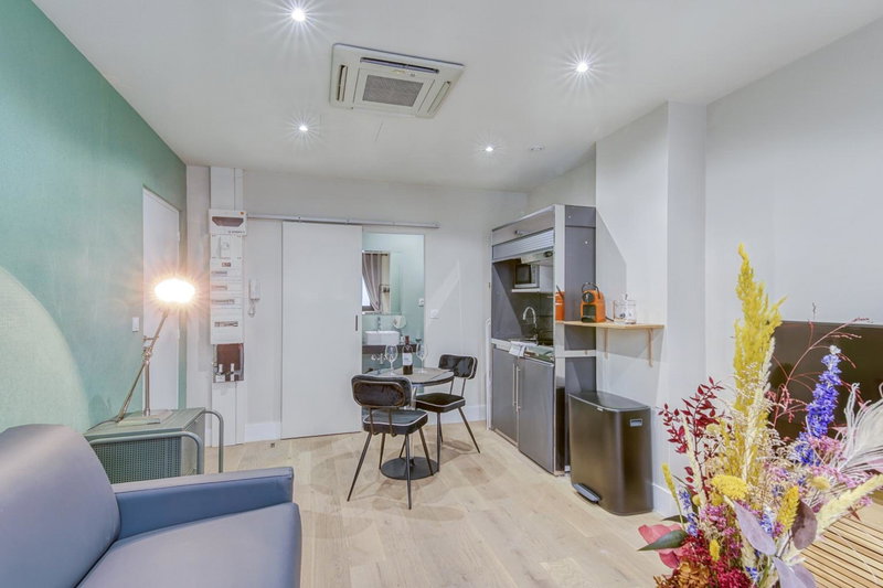 Appartements Emile Fourcand, Bordeaux, France