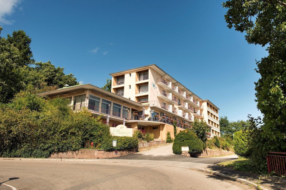 Hotel · L'Alexain Hôtel Restaurant & Wellness, Niedermorschwihr