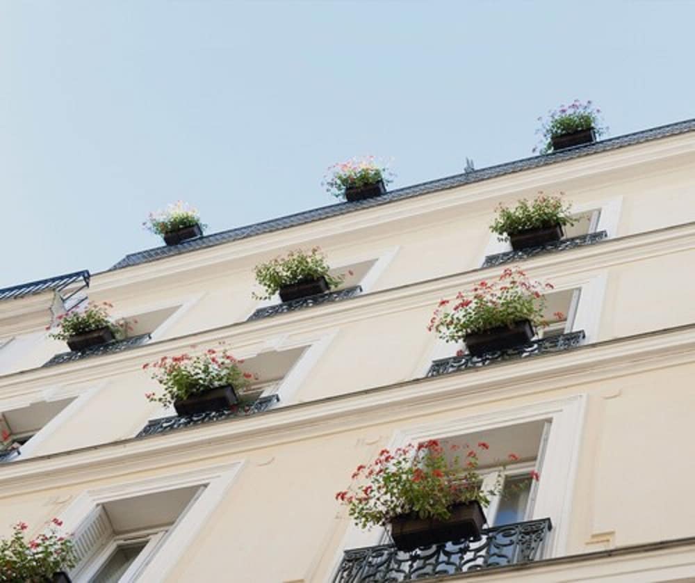 Hôtel des Bains, France