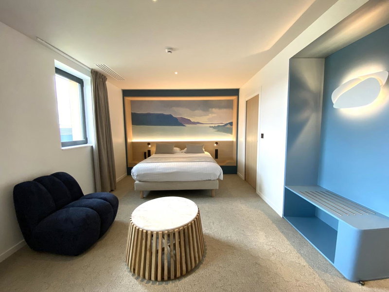 Brit Hotel Piscine & Spa - Fougères, Lécousse, France