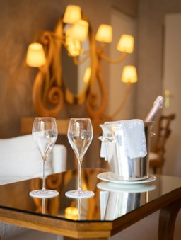 LA RESERVE ALBI Hôtel Restaurant, Albi, France