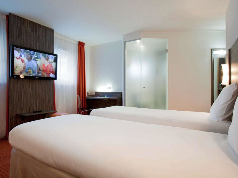 ibis Styles Rennes Centre Gare Nord, Rennes, France