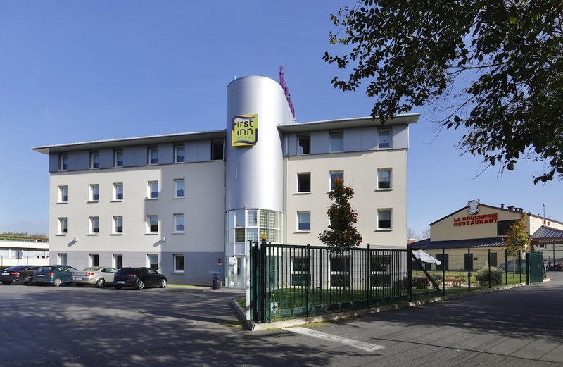First Inn Hotel Les Ulis, Villejust, France