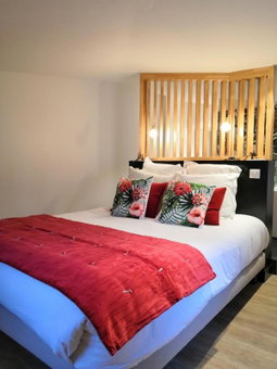 5 Chambres en Ville, Clermont-Ferrand, France