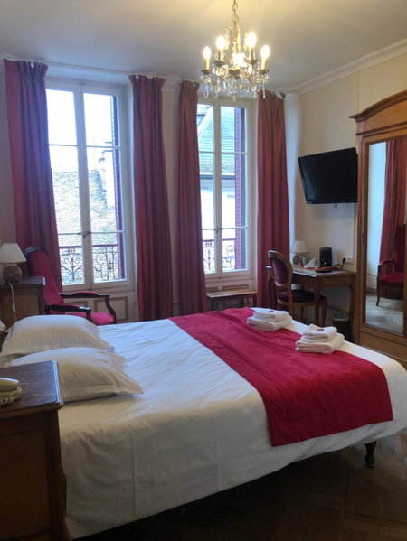 Hôtel Restaurant Continental, Évian-les-Bains, France