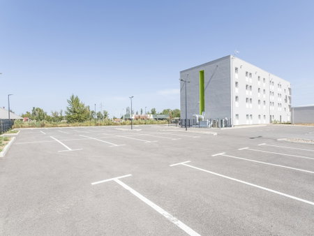 B&B HOTEL Saint-Martin-de-Crau Alpilles Camargue, Saint-Martin-de-Crau, France