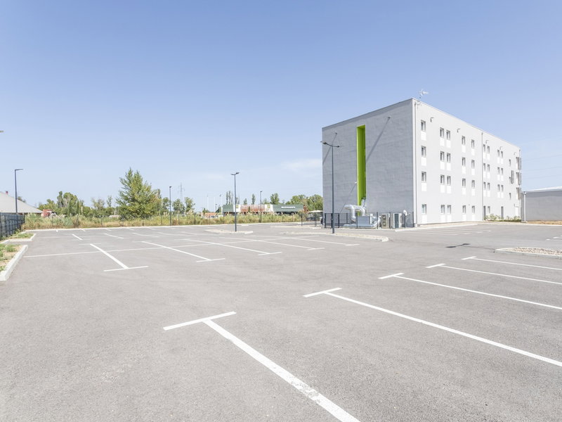 B&B HOTEL Saint-Martin-de-Crau Alpilles Camargue, Saint-Martin-de-Crau, France