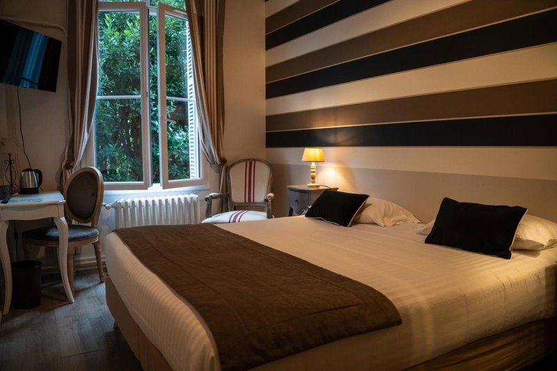 Hotel Val De Loire, Tours, France