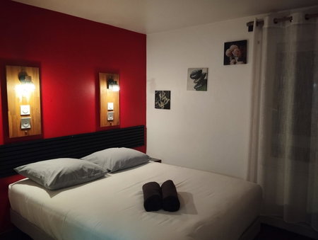 Kyriad Direct Saintes, Saintes, France