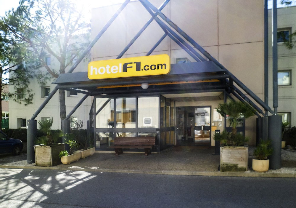 Hotel · hotelF1 Bordeaux Nord Lormont, Lormont