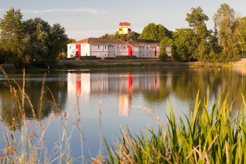 The Originals Access, Hôtel Bordeaux Lac, Bruges, France