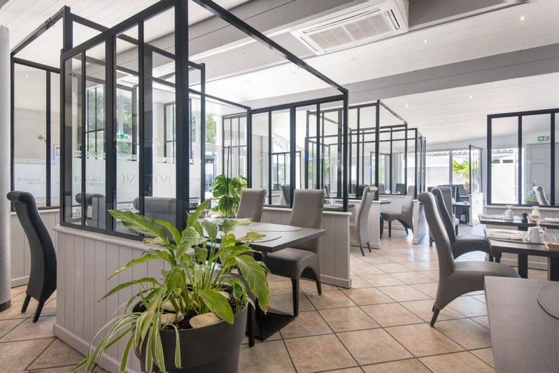 Hôtel Restaurant & Spa Plaisir, Le Bois-Plage-en-Ré, France
