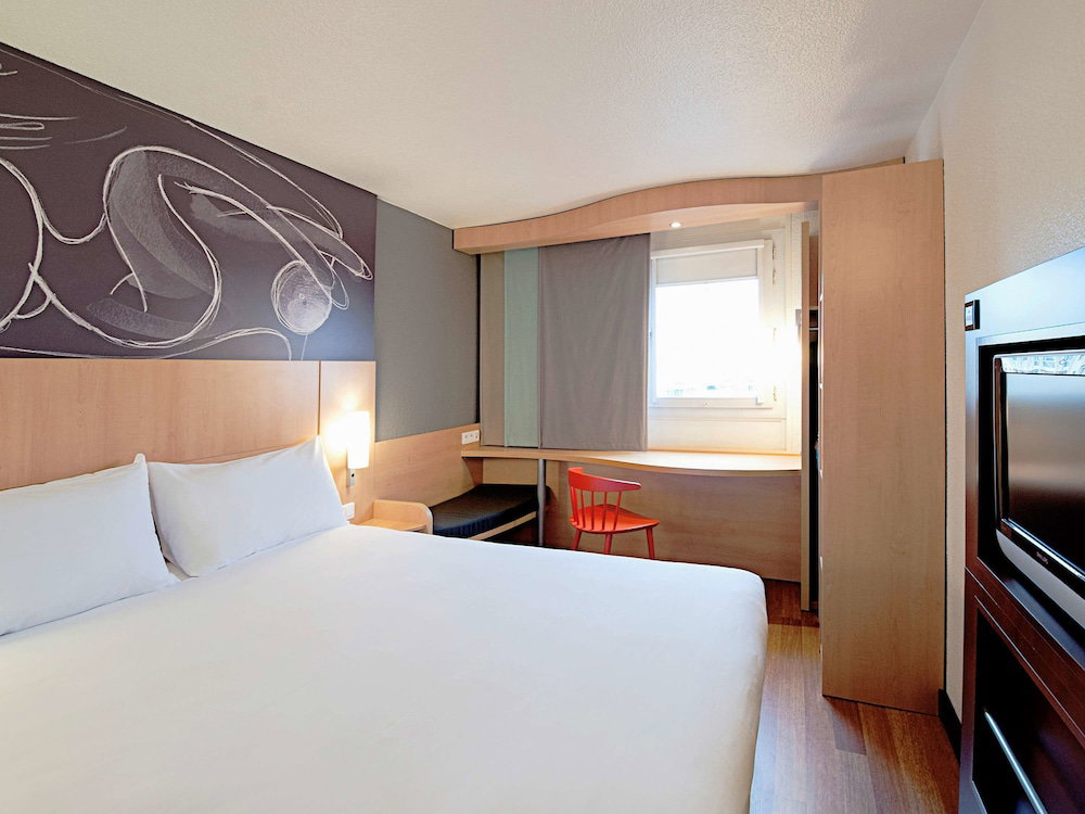 Hotel · ibis Soissons Hotel, Soissons