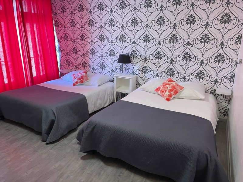 Hotel Au Chapon Fin, Poitiers, France