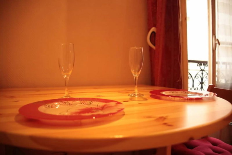 Departamento Las Grutas - Olguita, Paris, France