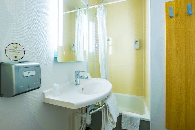 B&B HOTEL Valence Nord, Bourg-les-Valence, France
