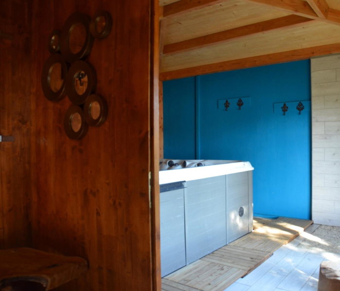 CÉRÈS - Boutique-Hôtel & Spa - Élégance en Terre d'Uzès, Saint-Quentin-la-Poterie, France