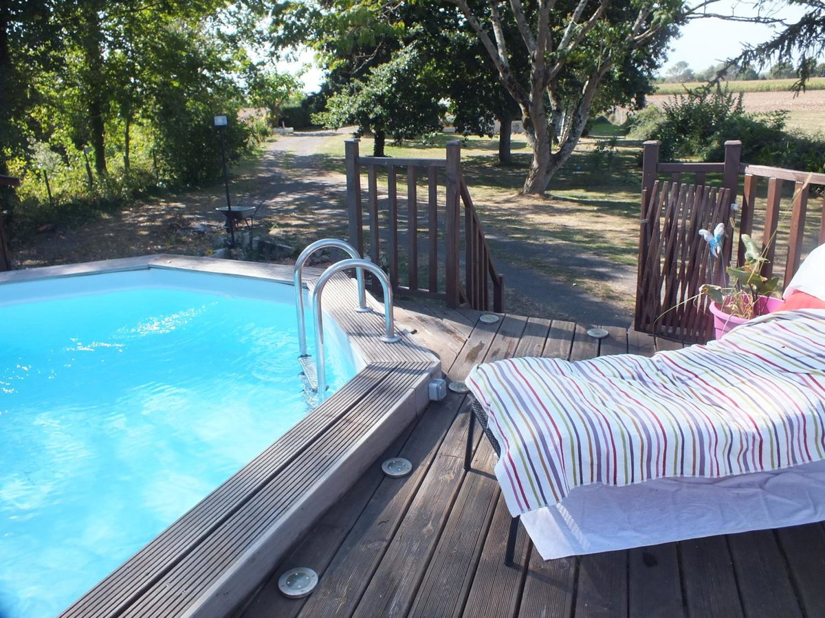 Hotel · Country B&B, Saint-Pierre-dʼEyraud