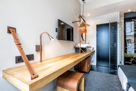 Hôtel Restaurant Au Bœuf Couronné, Paris, France