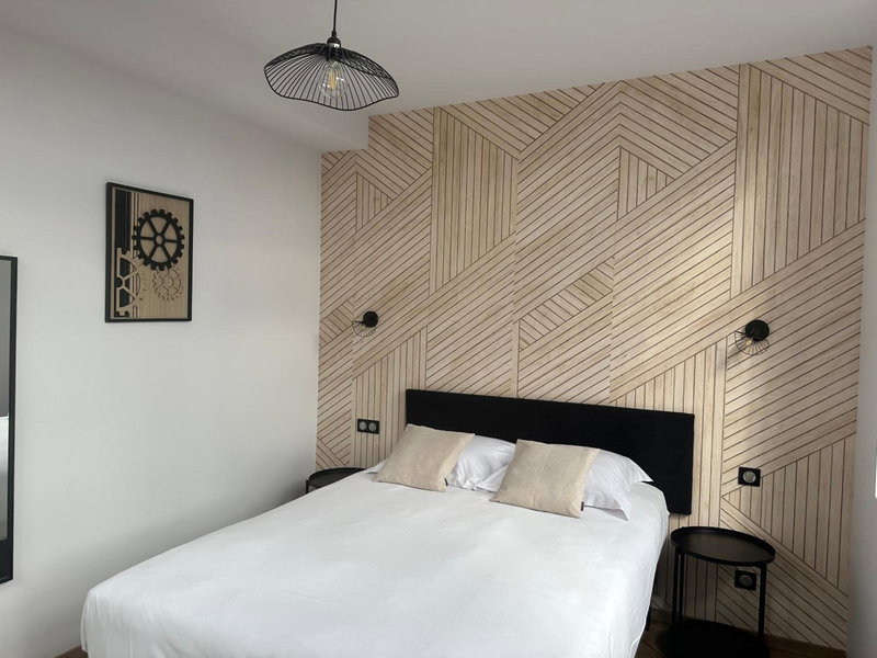 Hôtel Le Dormeur du Val, Charleville-Mézières, France