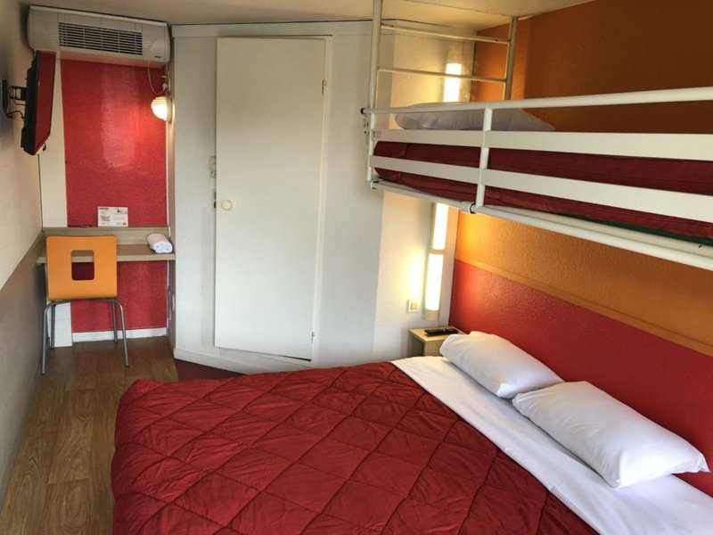 Premiere Classe Laon, Laon, France