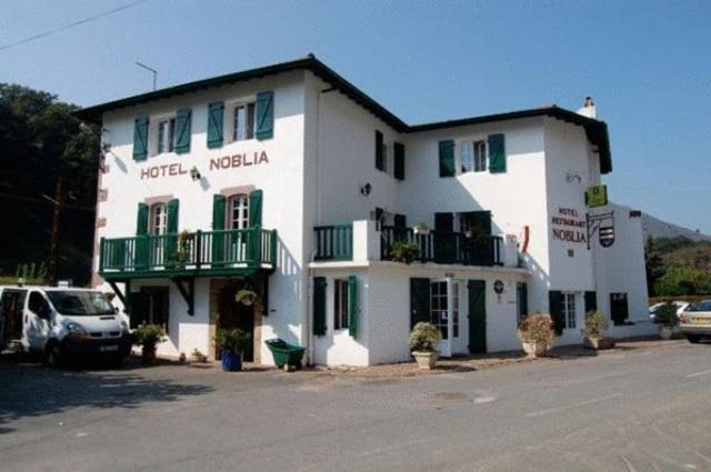 Hotel · Hotel Restaurant Noblia, Bidarray