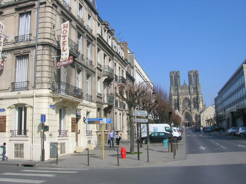 Hôtel De La Cathédrale, Reims, France