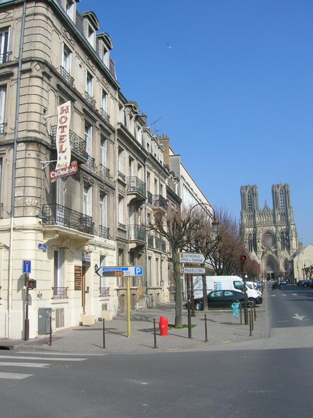 Hôtel De La Cathédrale, Reims, France