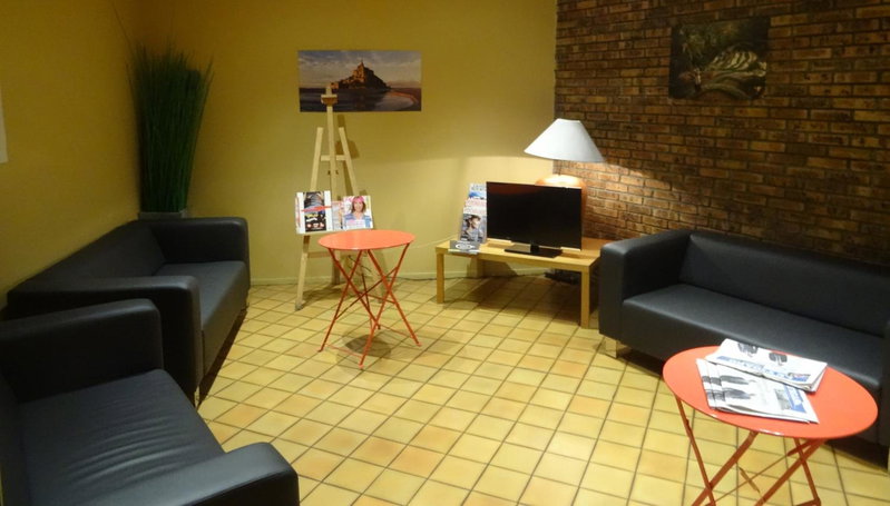 Central Hotel, Créteil, France