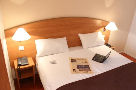 Central Hotel, Créteil, France
