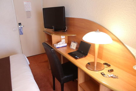 Central Hotel, Créteil, France