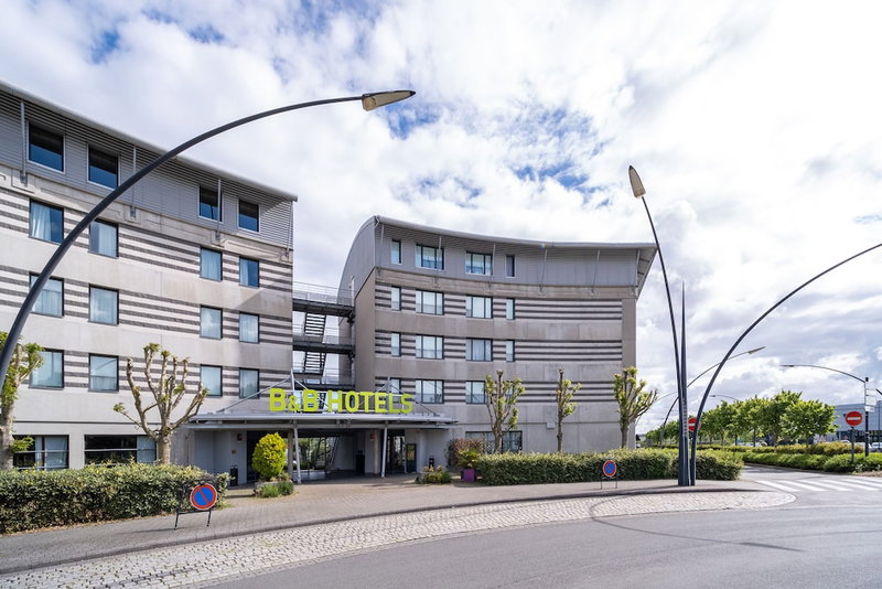 B&B HOTEL Calais Terminal Cité de l'Europe 4 étoiles, Coquelles, France
