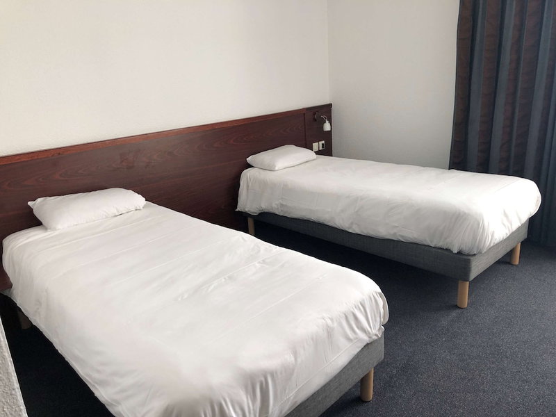 Hotel Kyriad Nemours, Darvault, France