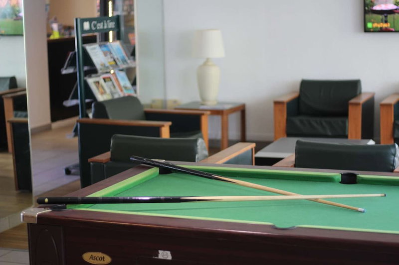 Hotel Kyriad Nemours, Darvault, France