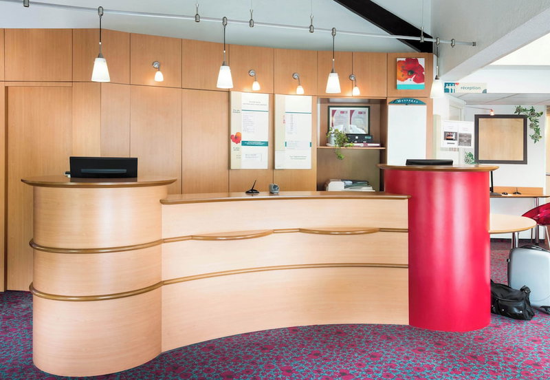 B&B HOTEL Niort Sud Venise Verte, Niort, France