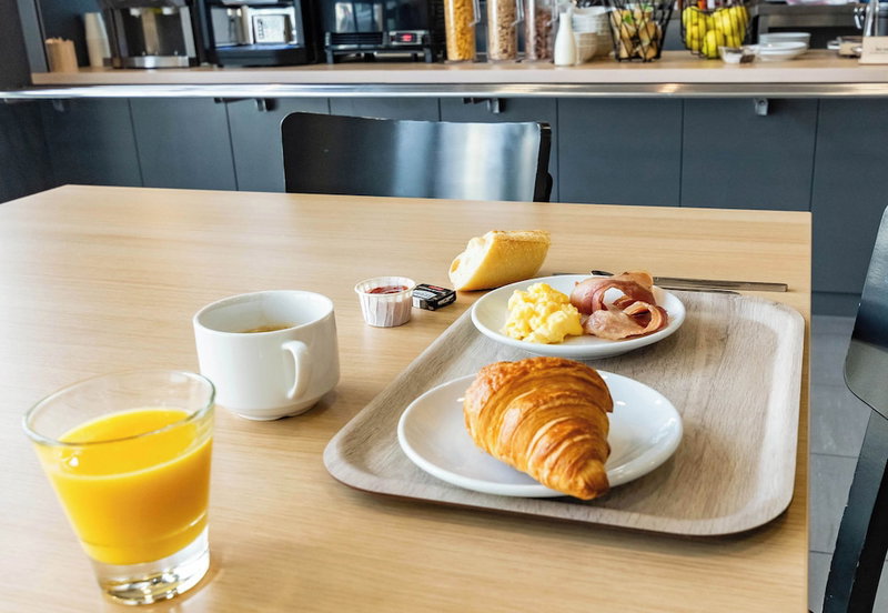 B&B HOTEL Grenoble Centre Verlaine, Grenoble, France