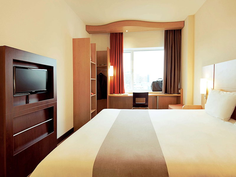 ibis Lyon Est Beynost A42, Beynost, France