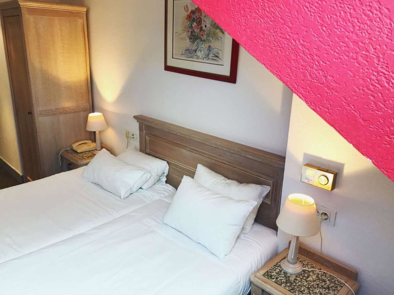 Hotel Aux Sacres Reims, Centre Historique, Reims, France