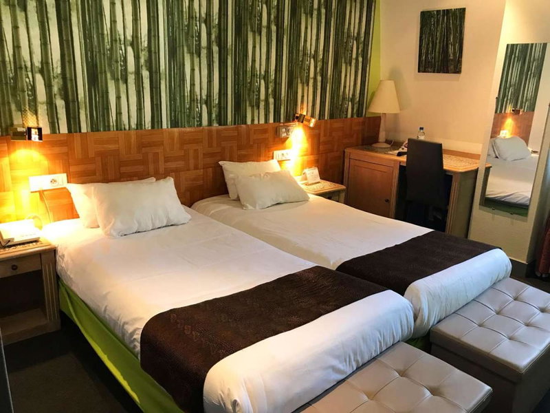 Hotel Aux Sacres Reims, Centre Historique, Reims, France