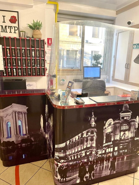 Hôtel Colisée-Verdun Centre Gare Saint-Roch, Montpellier, France