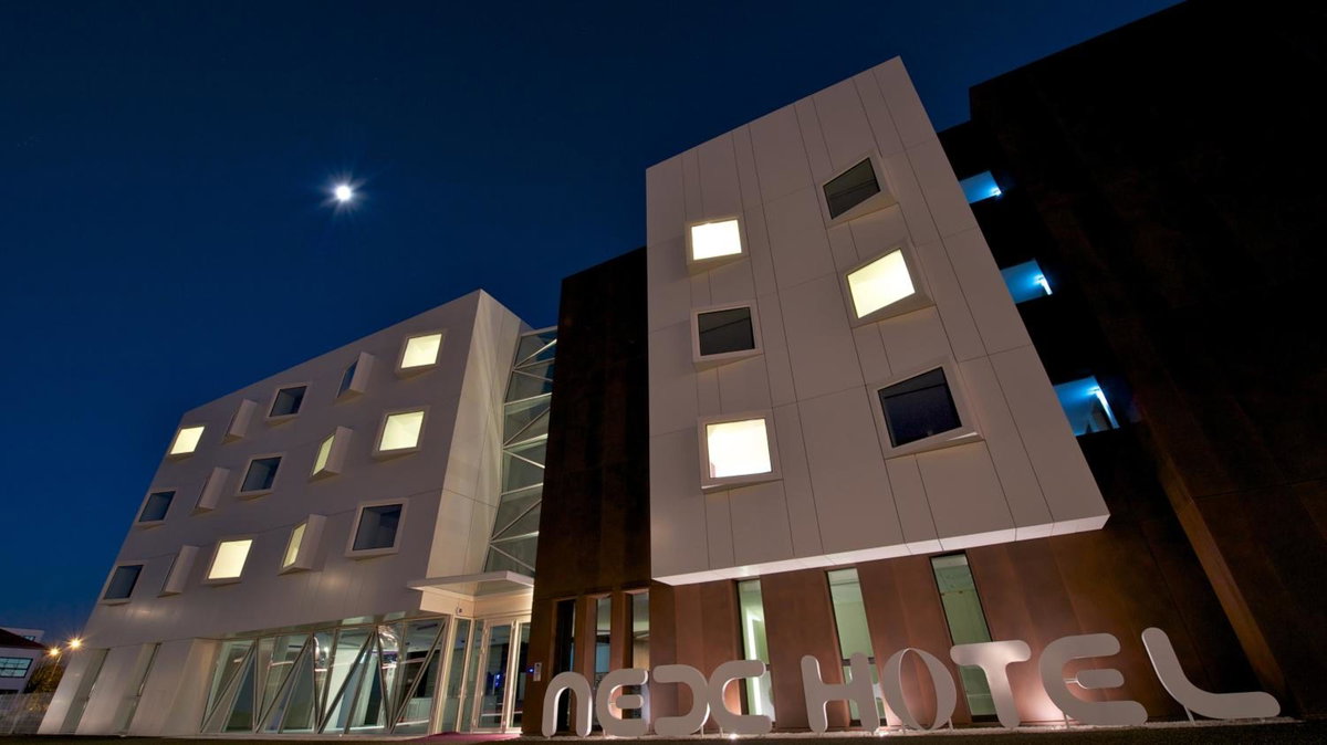 Hotel · Nex Hôtel, Tarbes