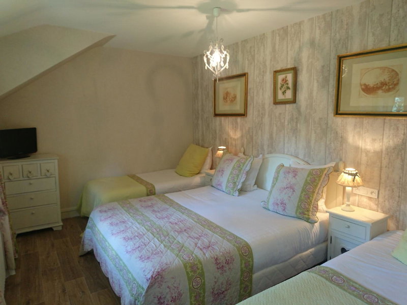 Logis Hotel Villa Marjane, Saint-Jean-le-Blanc, France